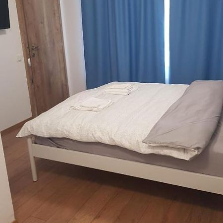 Apartament 1 Budiu Тиргу-Муреш Екстер'єр фото