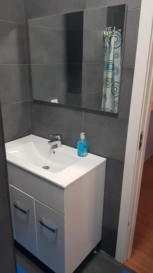 Apartament 1 Budiu Тиргу-Муреш Екстер'єр фото
